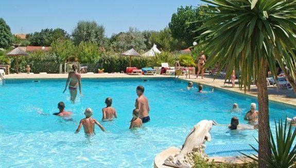 Camping Beau Rivage Hotel Meze Exterior photo