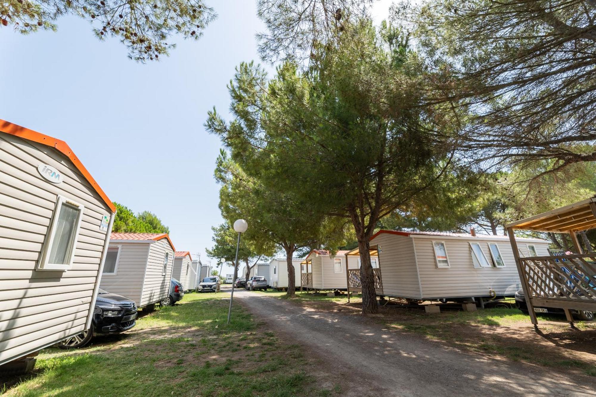 Camping Beau Rivage Hotel Meze Exterior photo